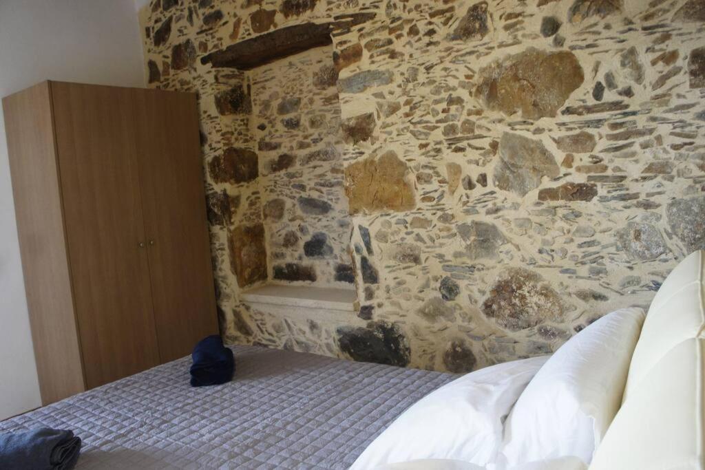Alegria Stone House Villa Amigdhalokefali Bagian luar foto